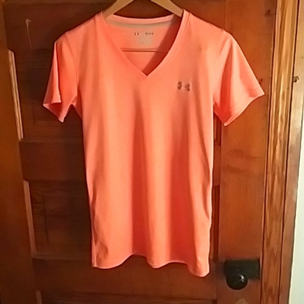 Under armour tee